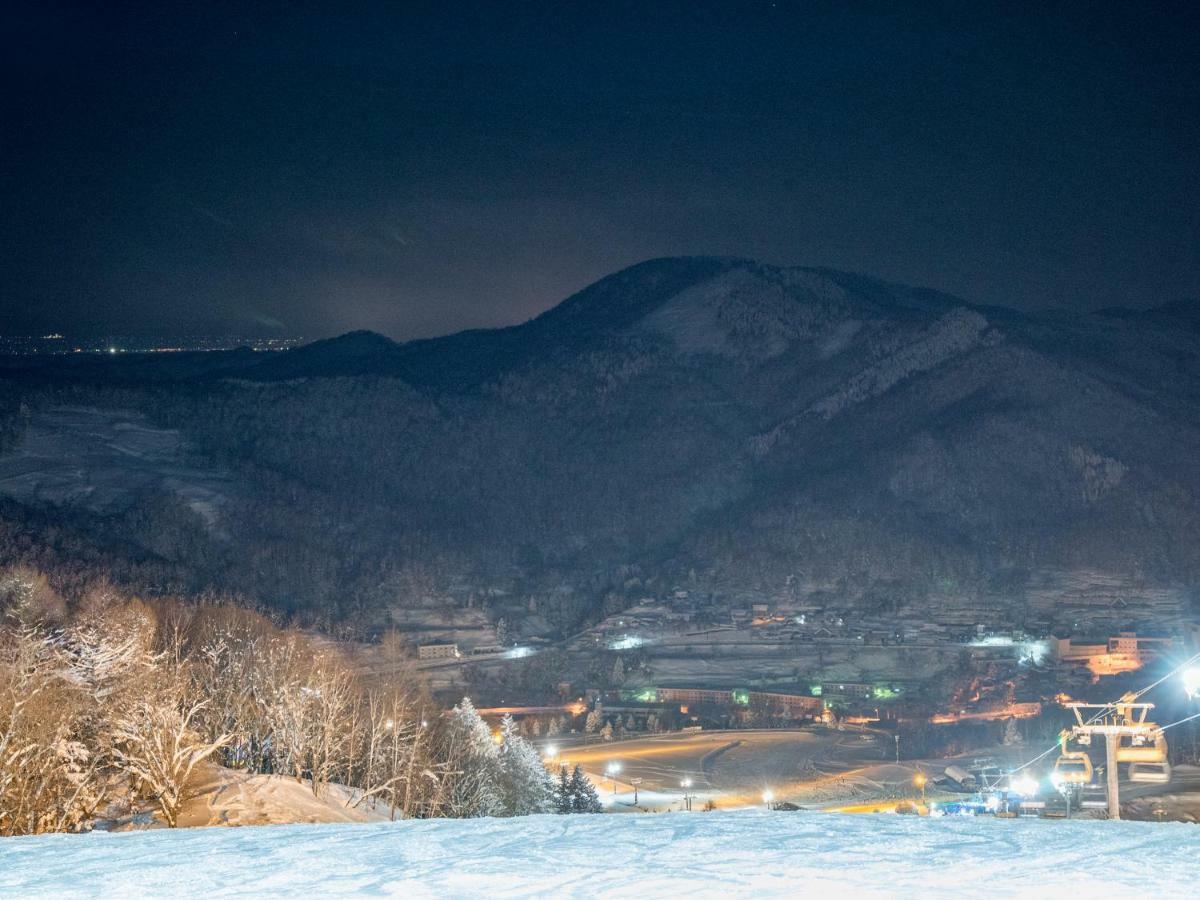 Hotel Mount Racey Yubari Luaran gambar